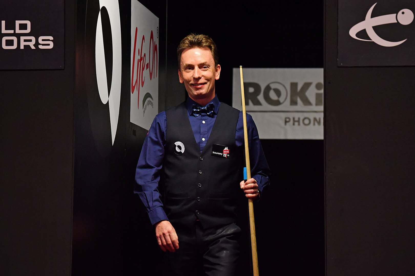 可以通过电 可以通过电